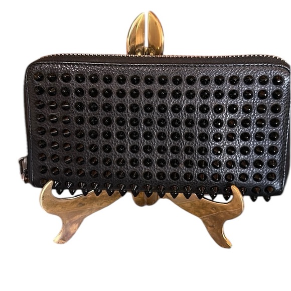 Christian Louboutin Blk Lg Leather Wallet.Studs Red Interior & External Zipper